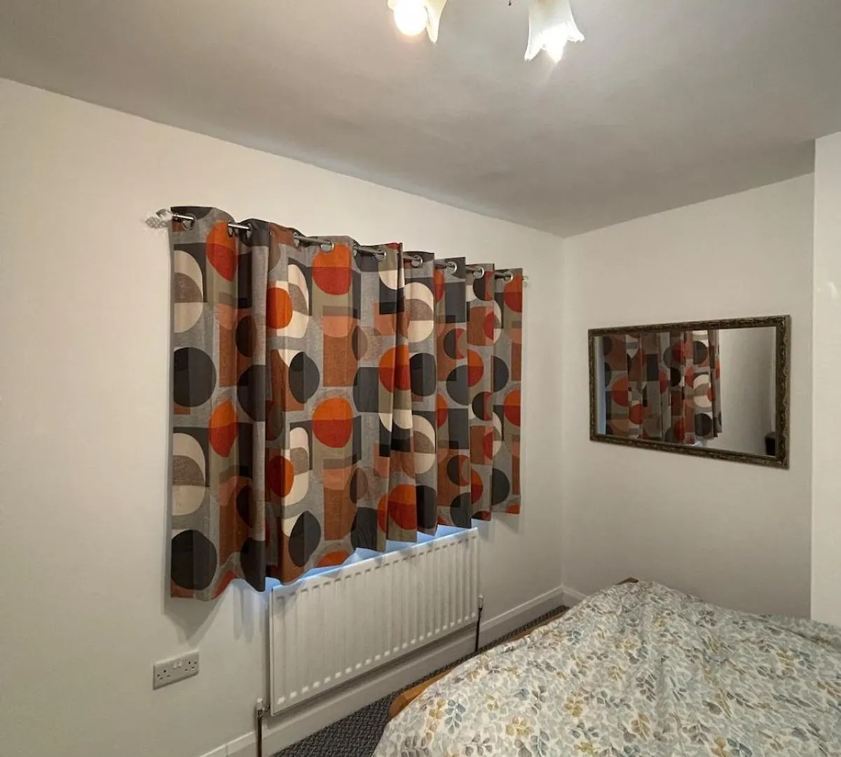 Stylish & Cozy 2-Bed Entire Home Belfast
